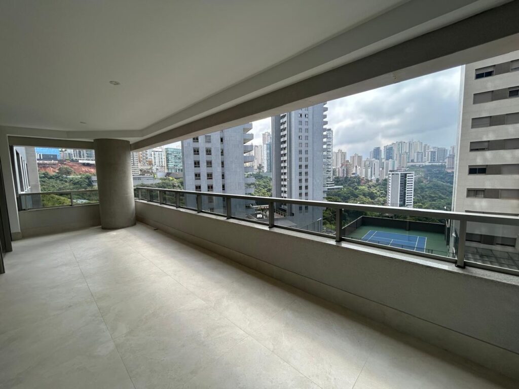 WhatsApp Image 2025-09-09 at 15.42.46 (1)